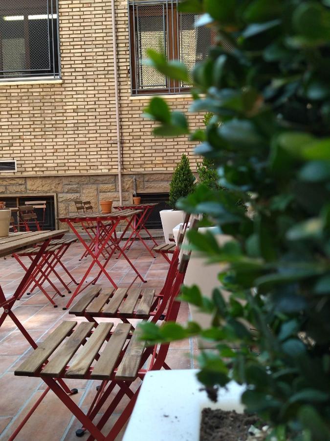 Ronces Hostel Pamplona Exterior foto